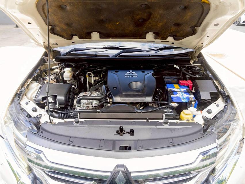 Mitsubishi Pajero 2.4GT 4wd ปี19 19