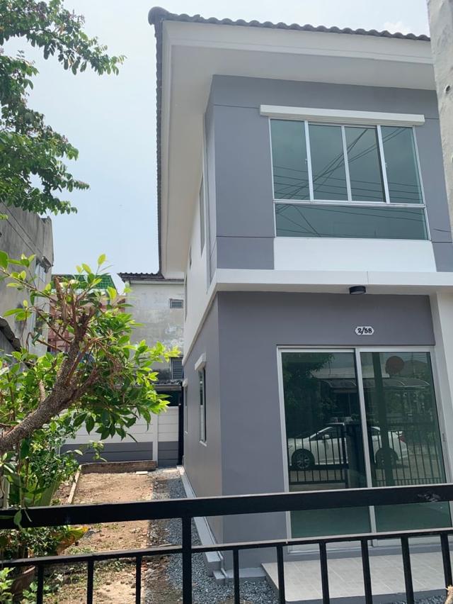 ขาย :ทาวน์เฮาส์ 2 ชั้น (มุม) เนื้อที่ 29.4 ตรว.  หมู่บ้านพฤกษาวิลล์ 48 ถนนวัดเวฬุวนาราม 32  2