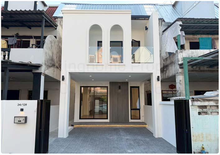 Th-122 : ทาวน์เฮ้าส์ 2 ชั้น 30 ตร.วา ม.เมืองเพชรวิลเลจ ซ.ทุ่งมังกร 10-12 ตลิ่งชัน Renovate ใหม่ทั้งหลัง 2