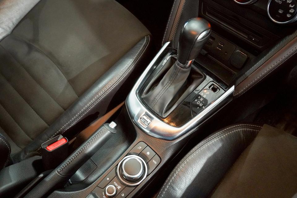 รถยนต์ Mazda2 1.3 High plus AT มือสอง 2018 รูปที่ 9