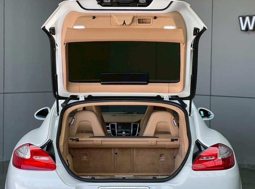 Porsche Panamera 3.0Hybrid ปี13 รูปที่ 17