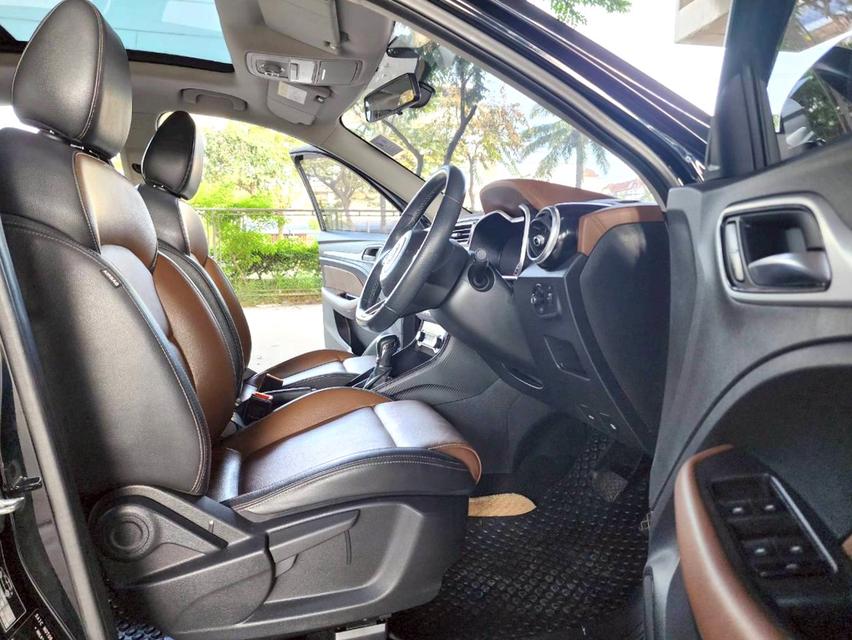 ขายรถ MG ZS 1.5X+ sunroof ปี 2019 สีดำ เกียร์ออโต้ 9