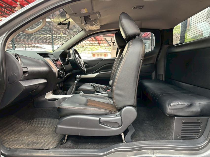 NISSAN NAVARA NP300 2.5 Calibre E Black Edition King Cab ปี 2020 10