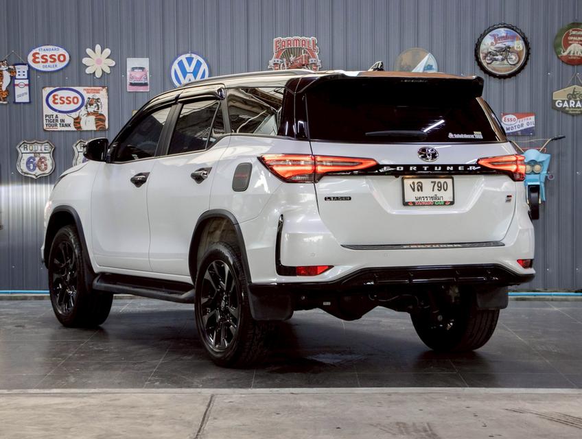 TOYOTA FORTUNER 2.4 Leader G 2WD 2023 6