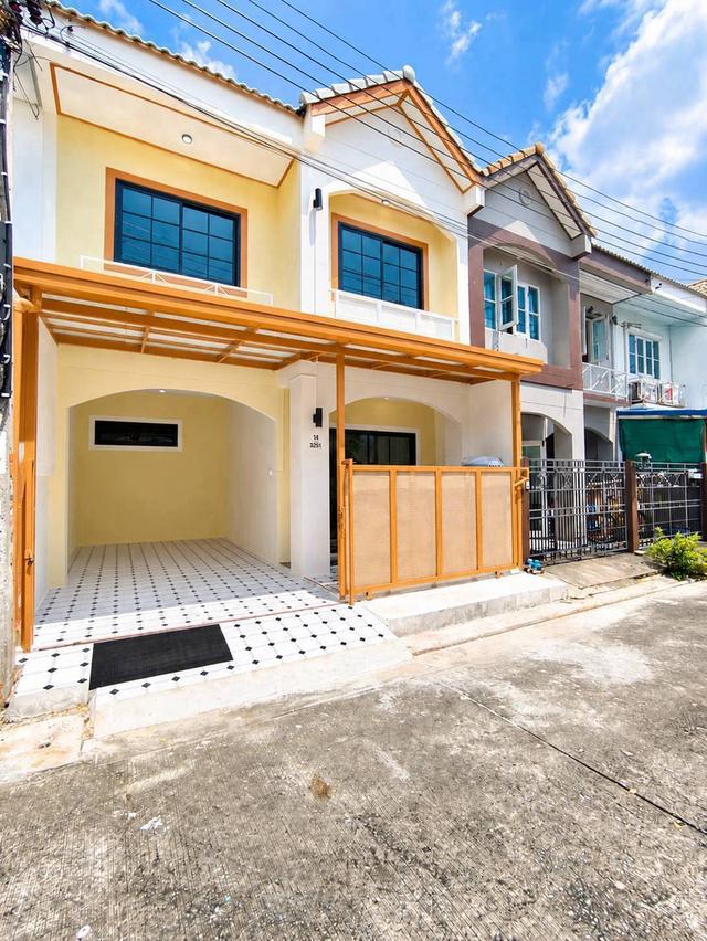 บ้านบัวทองธานี 18 ตร.ว. ใกล้รถไฟฟ้าสายสีม่วง 3