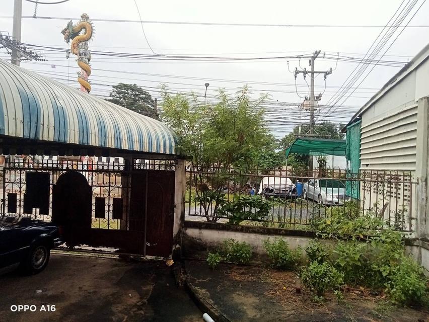 บ้านมือสองติดถนนใหญ่พร้อมที่ดิน 3
