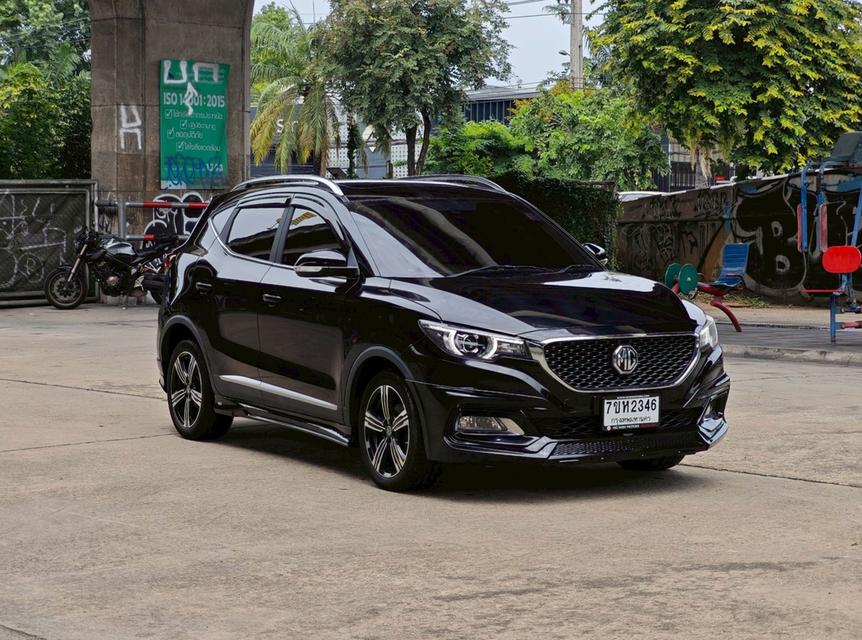 MG ZS 1.5 X sunroof ปี 2019