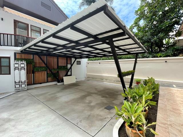 บ้านเดี่ยว4ชั้น 80ตรว.ชั้นบนสุดเป็นดาดฟ้า สุุขุมวิท ใกล้สถานี BTS นานา 1