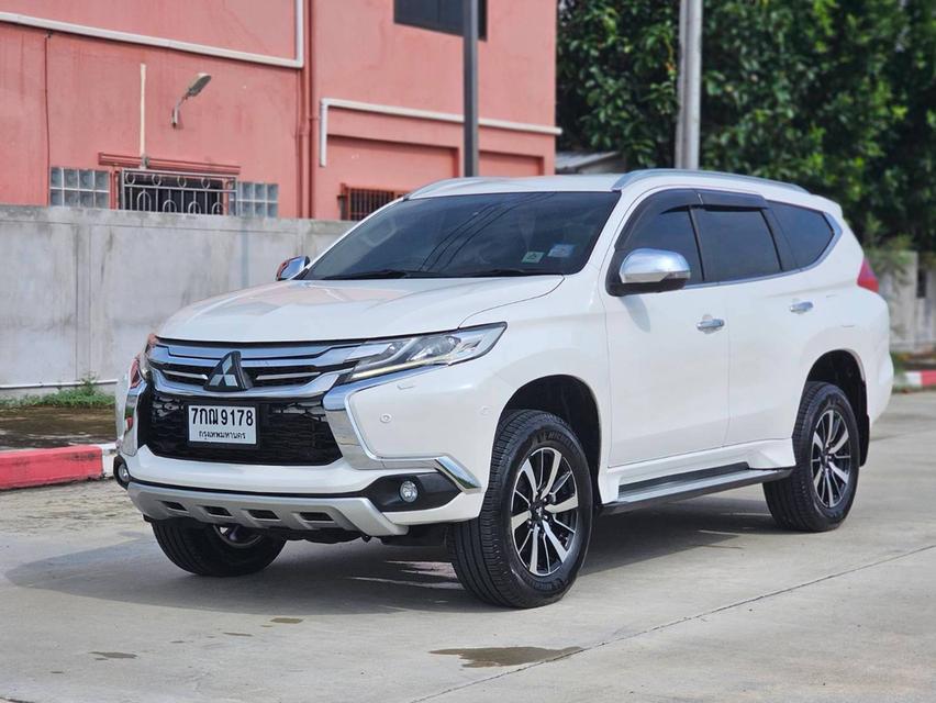 Mitsubishi Pajero 2.4GT ปี18
