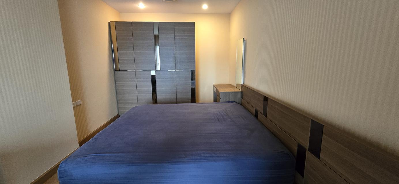ขายคอนโด 1 ห้องนอน ขนาดใหญ่ พร้อมเฟอร์นิเจอร์ 45.28 ตรม. ห้องสวย วิวเมือง ทำเลดี พร้อมอยู่ ^0^ 6