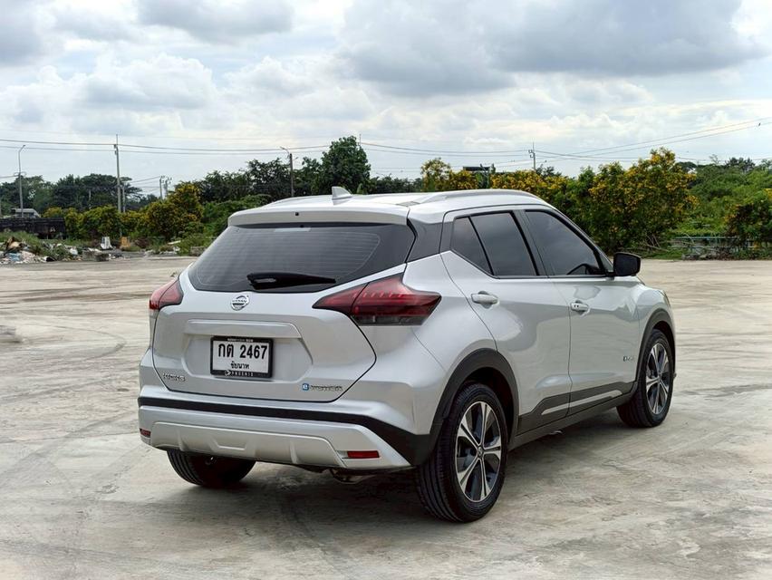 NISSAN Kicks Wagon 4dr V FWD 1.2i Y22 (mnc)สีเทา ออโต้ รถสวยรถบ้านสภาพป้ายแดง 8