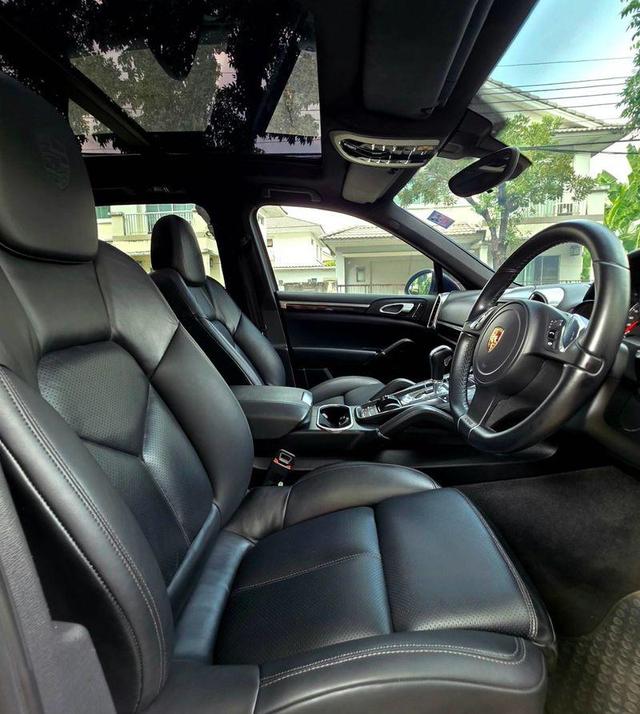 ขาย Porsche Cayenne 3.0 ปี12 9