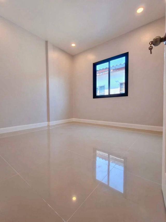 ✨หมู่บ้านอักษรา บางบัวทอง✨ทาวน์เฮาส์ 2 ชั้น หลังมุม ใกล้รถไฟฟ้า MRT แยกบางพลู ตกแต่งใหม่พร้อมอยู่ 13
