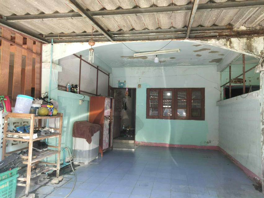 บ้านทาวน์เฮ้าส์ 2 ชั้น 2