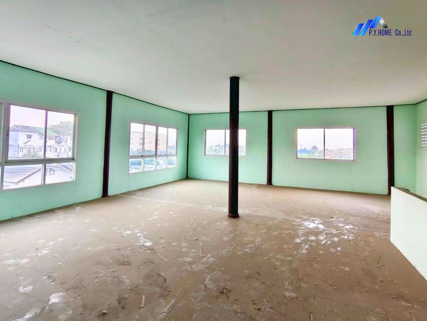 ขายอาคารพาณิชย์ 4 ชั้นครึ่ง รามอินทรา 46 แยก 2-1 11