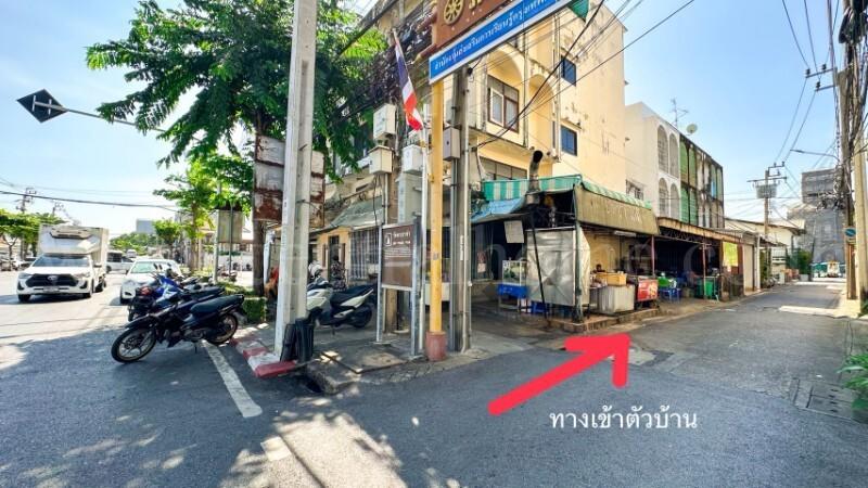 บ้านเดี่ยว 3 ชั้น สร้างเอง ถนนอรุณอมรินทร์ - บางกอกน้อย ใกล้ รพ.ศิริราช ขายถูกกว่าราคาประเมิน 3