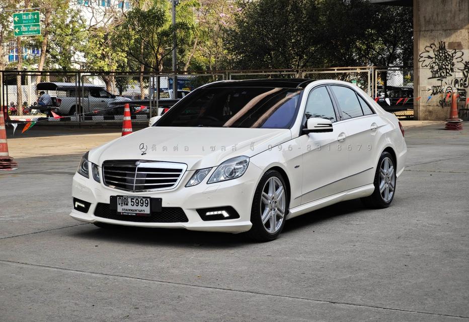 Mercedes Benz E250 CGI Saloon W212 Avantgarde  ปี 2011