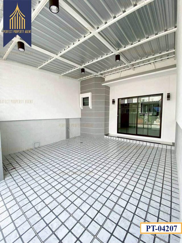 ทาวน์เฮ้าส์พิมลราช 1 ชั้นเดียวราคาย่อมเยาว์ 2