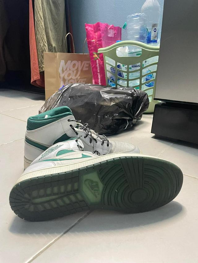 Nike Jordan 1 mid white mystic green รูปที่ 4