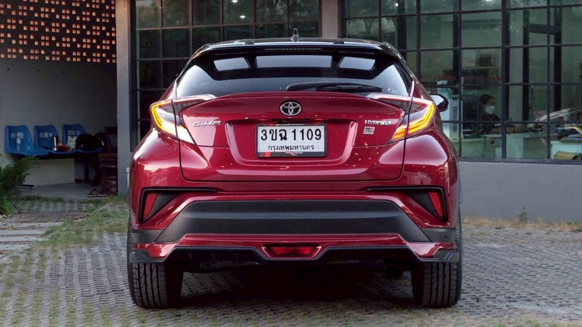 รหัสรถ KN1109 TOYOTA CHR, 1.8 HEV GR SPORT AUTO ปี 2022