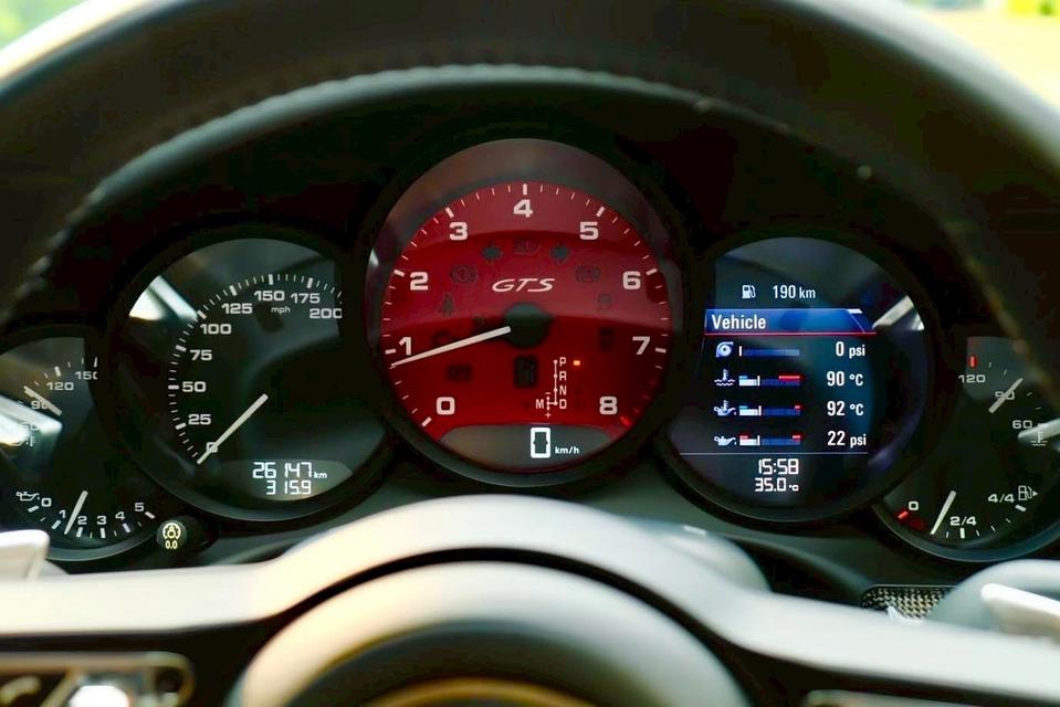 Porsche 911 Carrera 4 GTS Coupe 2017 āļĢāļđāļāļāļĩāđ 16