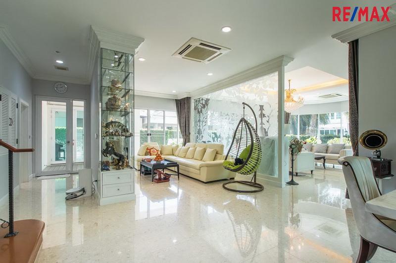 บ้านเดี่ยว แกรนด์ บางกอก บูเลอร์วาร์ด เพชรเกษม - ปิ่นเกล้า ถ.กาญจนาภิเษก บางแค มีสระว่ายน้ำส่วนตัว 179.1 ตร.ว.   7