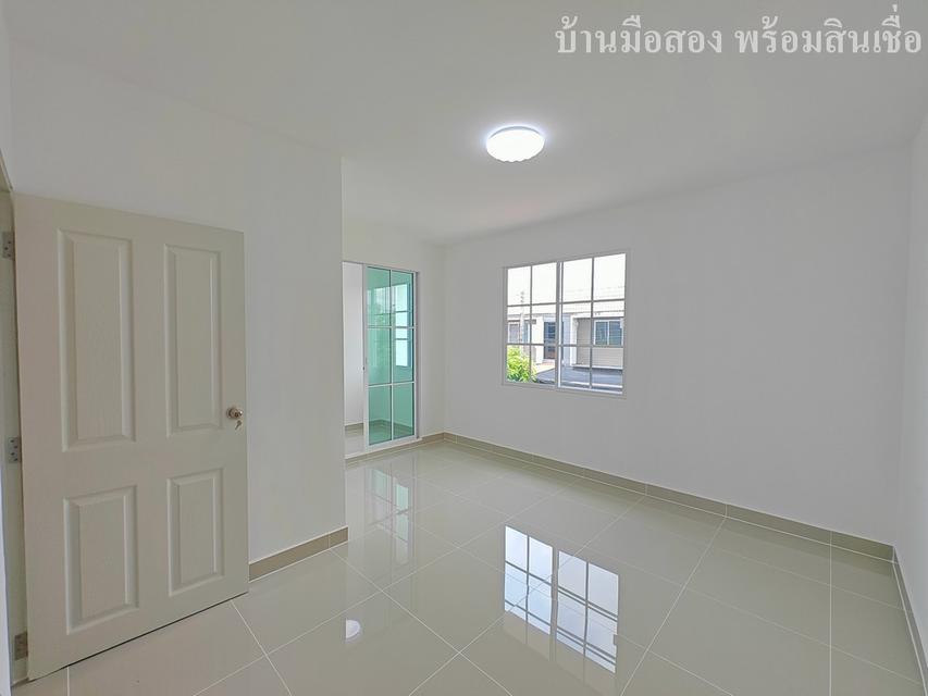 หมู่บ้านเดอะคัลเลอร์ คลอง4 17