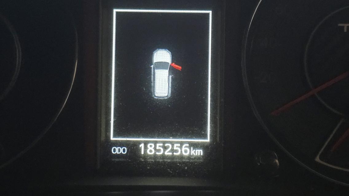 รถยนต์ฟอรจูนเนอร์trdปี2019 รูปที่ 6