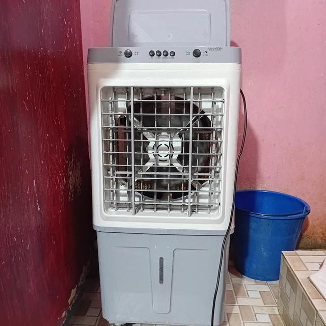 ขายพัดลมไอน้ำ ใช้งานได้ปกติ เย็นฉ่ำๆ