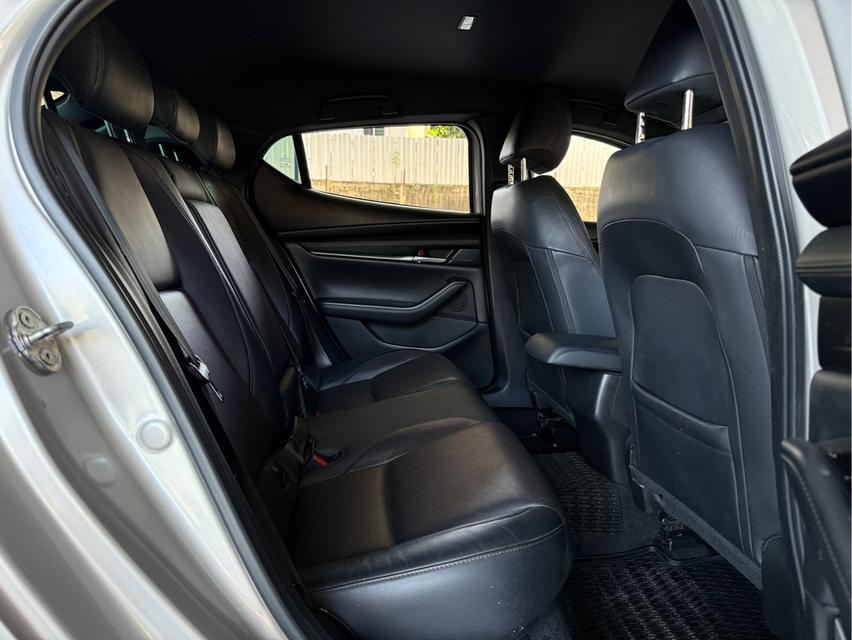 รหัสรถ WRT9963 2022 MAZDA MAZDA3, 2.0 S SPORTS 12