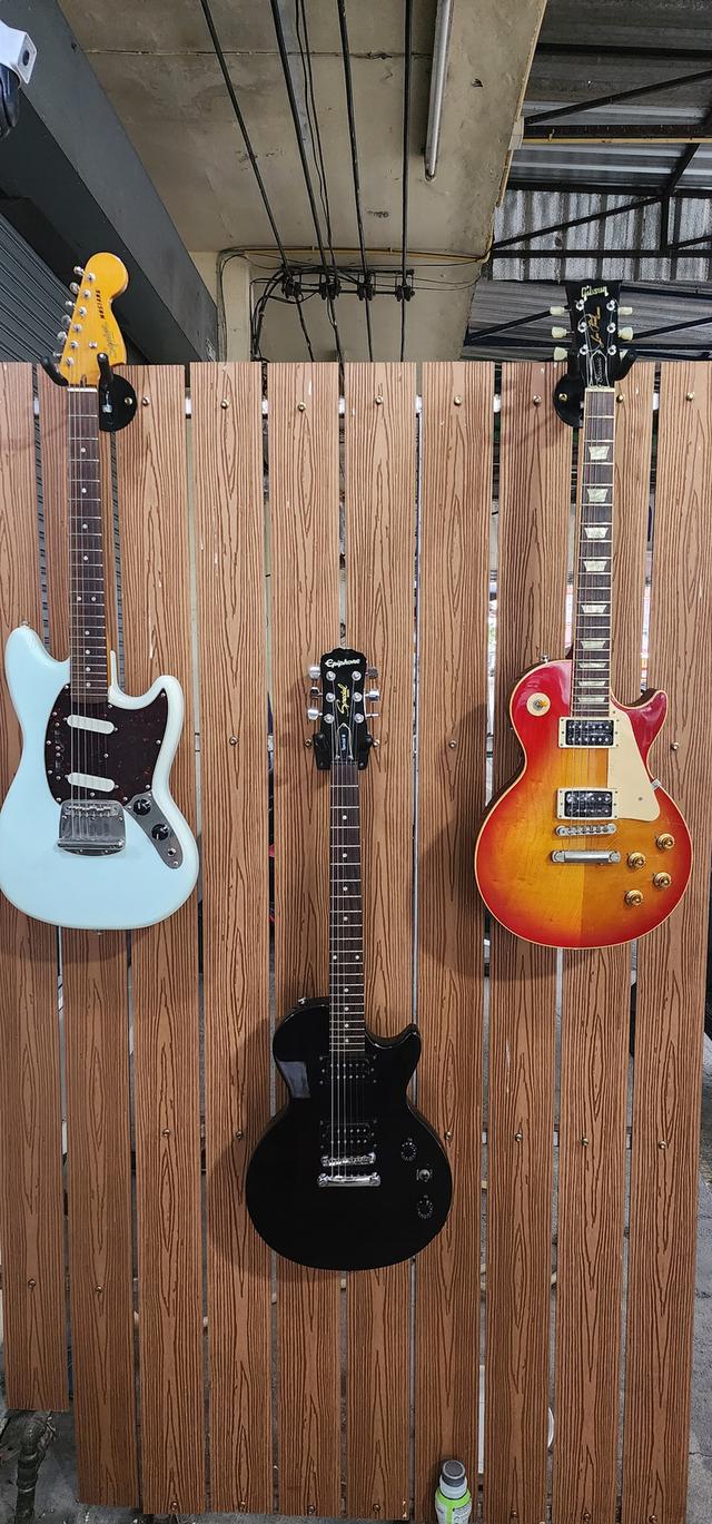 รับซื้อจำนำกีต้าร์โปร่ง กีต้าร์ไฟฟ้า อุปกรณ์ดนตรี