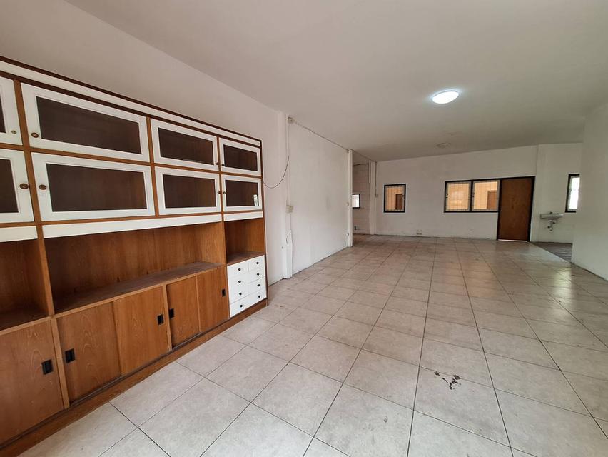 ขายที่ดินแถมบ้านหรือให้เช่า ซ.เสนานิคม 1 ใกล้ปากทาง ขนาด 173 ตารางวา  14