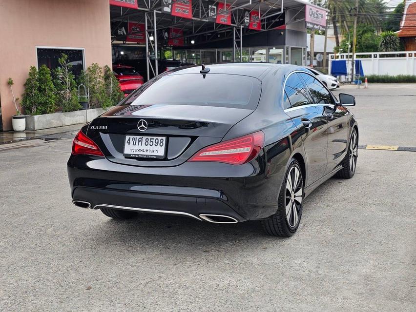 ขาย Benz Cla200 ปี17 4