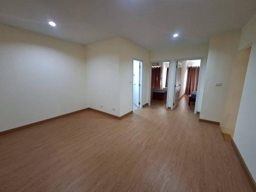 ให้เช่าทาวน์โฮม 3 ชั้น หมู่บ้านวิลเลตซิตี้ ทำเลดีพร้อมอยู่ ใกล้ APL หัวหมาก (N.1947) 10