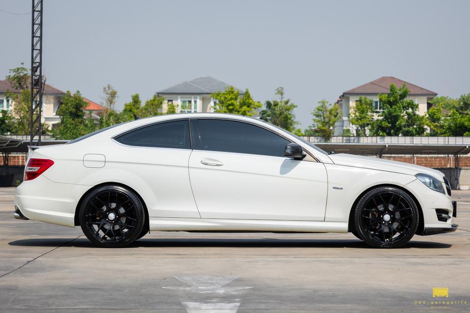 Benz C180 Coupe AMG 2012  3