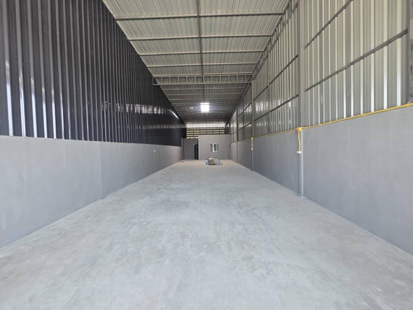 ให้เช่าโรงงาน / โกดัง / คลังสินค้า ขนาด 1,800 ตร.ม. ถึง 8,000  ตร.ม. ทำเลพระราม 2 กม.25 (บางน้ำจืด สมุทรสาคร) 9