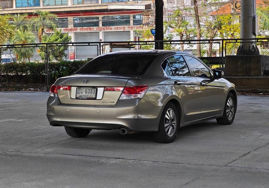 Honda Accord G8 2.4E Auto vtec ปี 2010  4