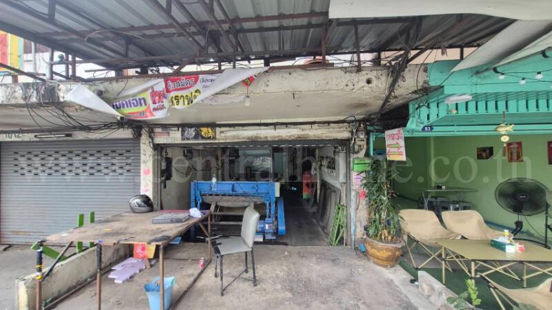 อาคารพาณิชย์ ติดถนน กรุงเทพ - นนทบุรี 1 ทำเลดี ราคาถูกมาก 5