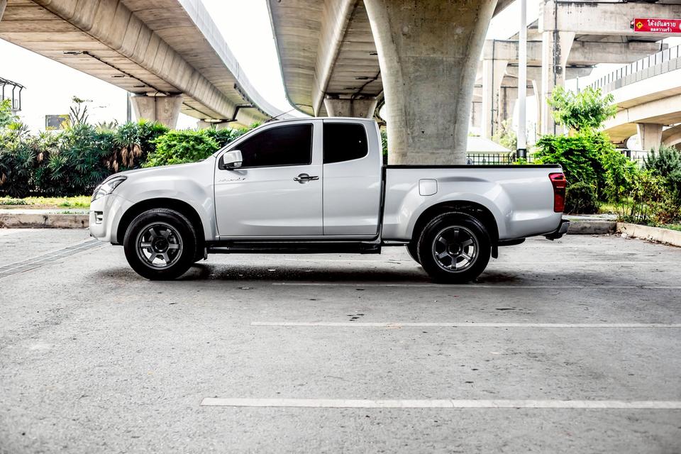 Isuzu Dmax 2.5Vgs Z ปี14 6
