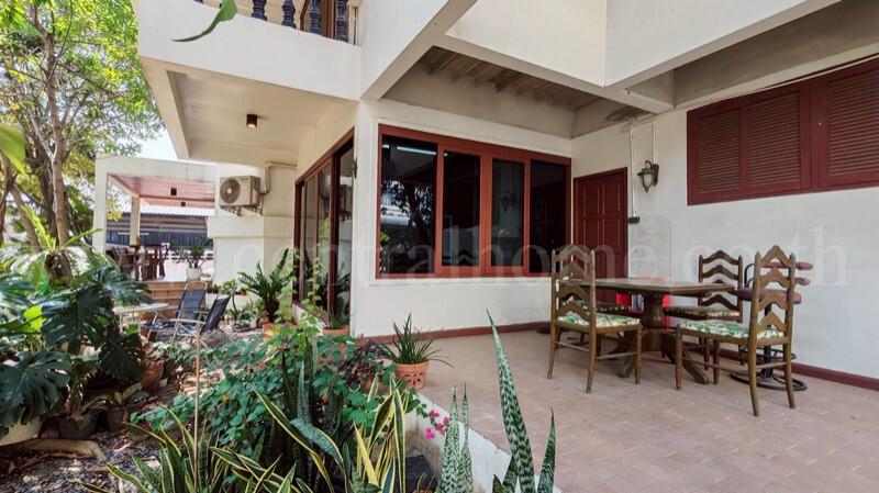 บ้านเดี่ยว พร้อมที่ดิน 232 ตร.วา ซอย ลาดพร้าว 107 ใกล้มหาวิทยาลัยรัตนบัณฑิต 3