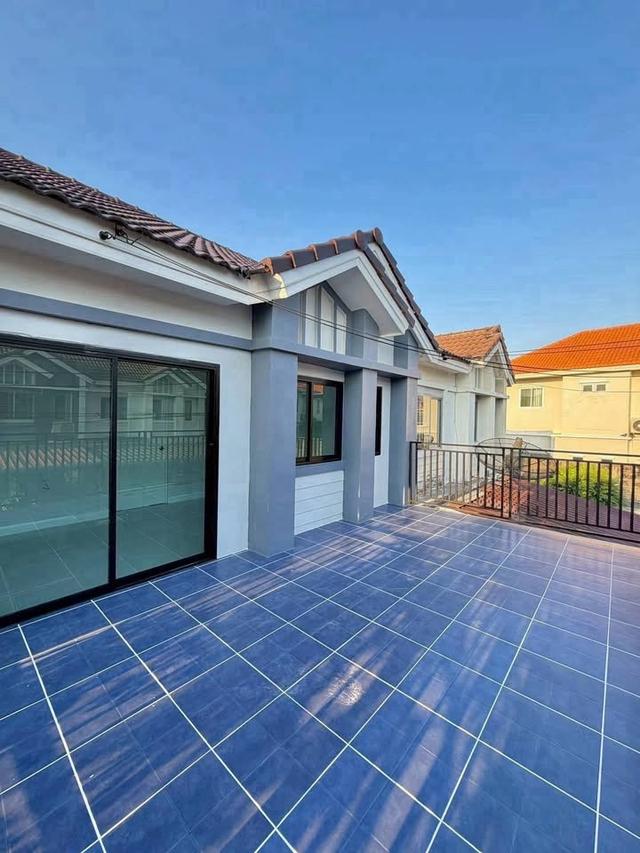 ☀️🌿 หน้าบ้านกว้าง มีโซนด้านหน้า พร้อมระเบียงรับลม! ทาวน์เฮาส์ 2 ชั้น หันหน้าทิศใต้ ราคา 2.09 ล้าน 🏡 📍  หมู่บ้านพฤกษา 69 19