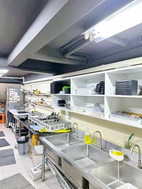 สุขุมวิท71 ให้เช่าอาคารพาณิชย์ 1ชั้น 30ตร.วา. แยกพระราม4 BTS พระโขนง 880ม.120ตร.ม. แม็กซ์แวลู 71 200 ม. ร้านปิ้งย่าง ชาบ 3