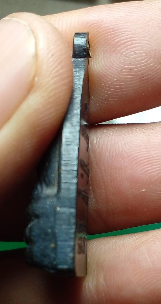 รูปหล่อ เตารีด หลวงปู่ทวด วัดช้างให้