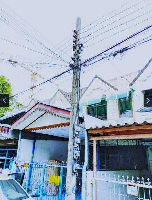 MRT คู้บอน 3.8 กม.ให้เช่าทาวเฮ้าส์ 2 ชั้น 28 ตร.วา.230 ตร.ม. ตลาดปัฐวิกรณ์ 600ม. 2 นอน 2 Max Valu นวมินทร์ 2.1 กม.