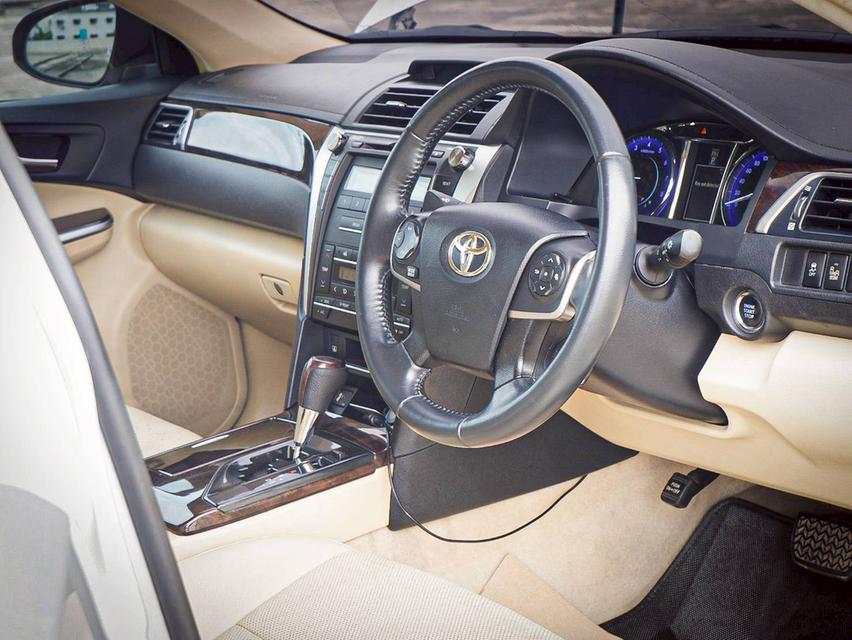 TOYOTA CAMRY 2.0 G (MNC) เกียร์ Auto สีบรอนซ์เทา ปี 2015 12