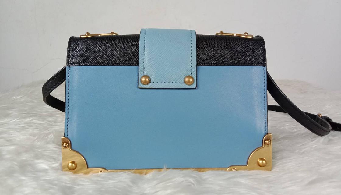 กระเป๋า PRADA Saffiano Shoulder Bag Saffiano leather Blue Gold Auth ar12338A Golden 5