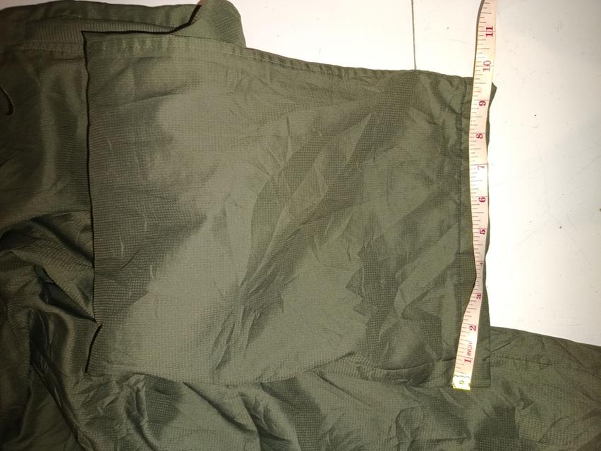 กางเกงผ้าร่ม Nike สีเขียวขี้ม้า 31" ยึดได้ถึง 37" รูปที่ 6