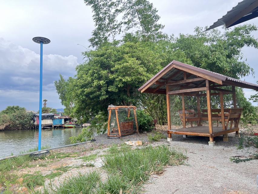 ขายบ้านพร้อมที่ดินติดทะเล บรรยากาศดี เนื้อที่กว่า 1 ไร่ 14