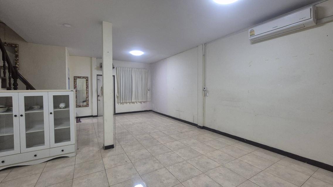 บ้านเช่ารามอินทรา 40 ใกล้รถไฟฟ้า 4