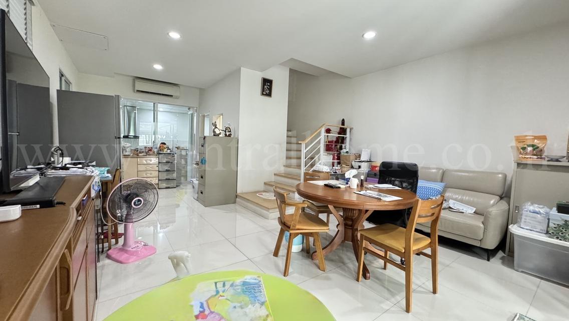 ทาวน์โฮม 3 ชั้น บ้านกลางเมือง รัชดา - วงศ์สว่าง หลังริม  5